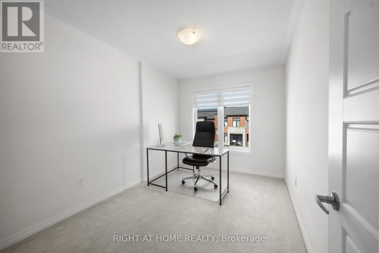 55 DELANO WAY