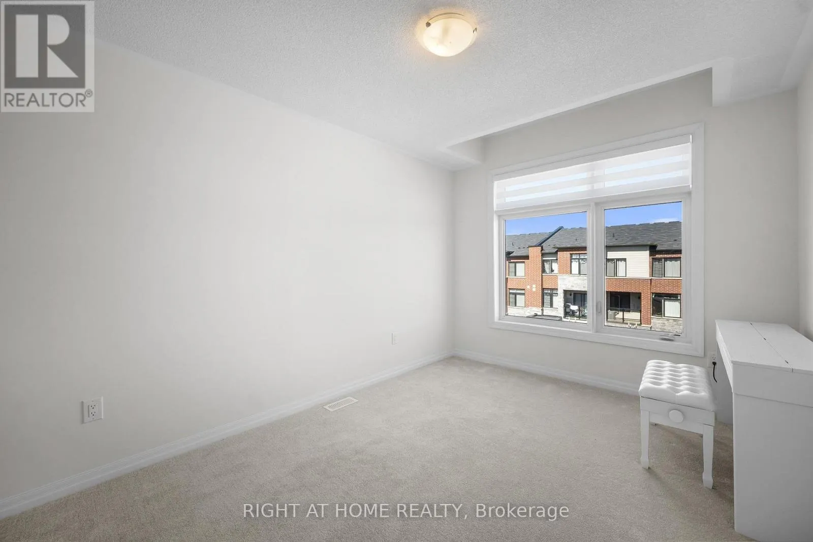 55 DELANO WAY