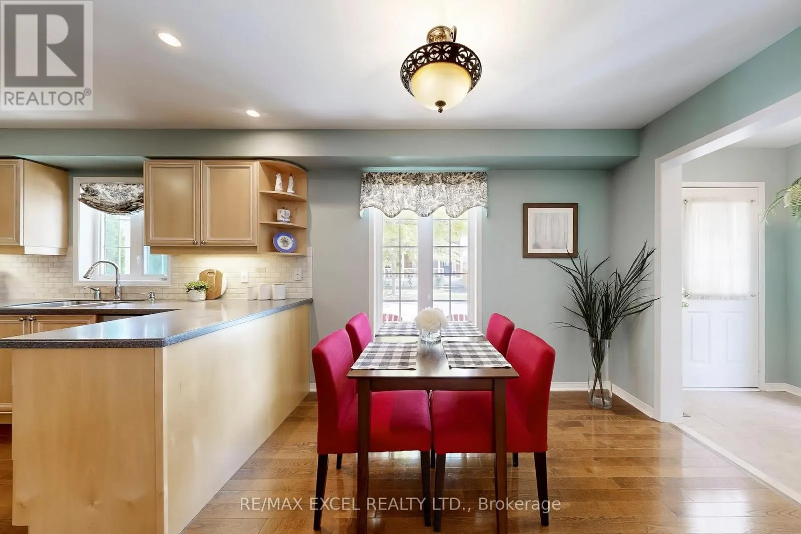 44 BLACK CREEK DRIVE