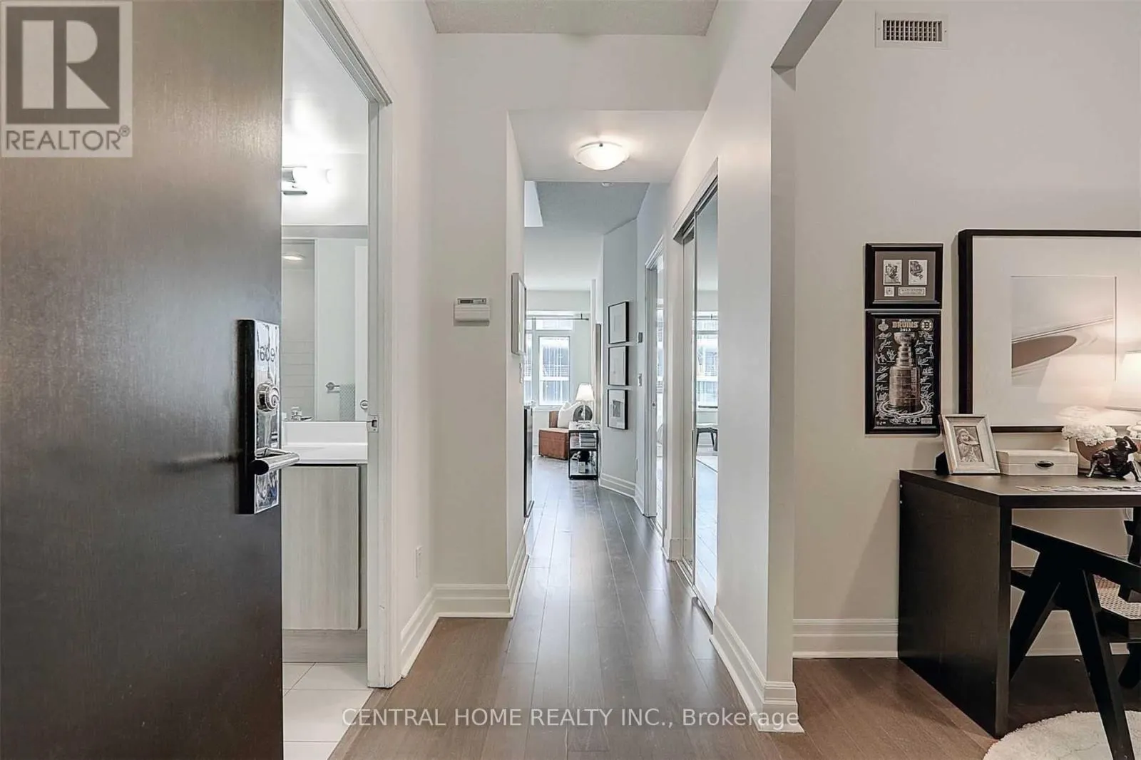 609E - 8110 BIRCHMOUNT ROAD