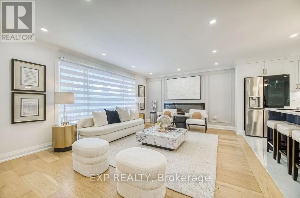 11 LILLIAN AVENUE