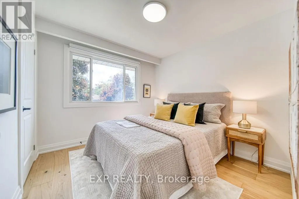 11 LILLIAN AVENUE