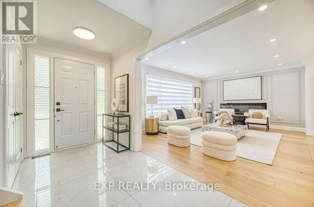 11 LILLIAN AVENUE