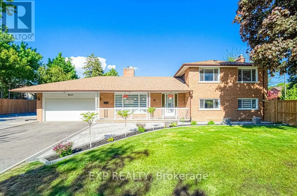 11 LILLIAN AVENUE