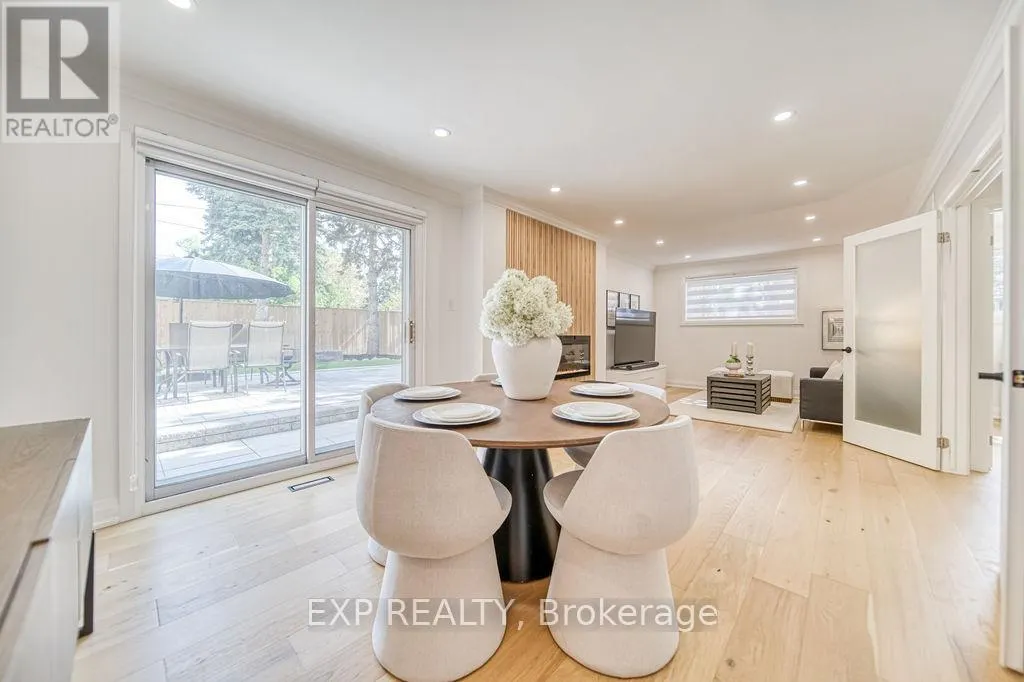 11 LILLIAN AVENUE
