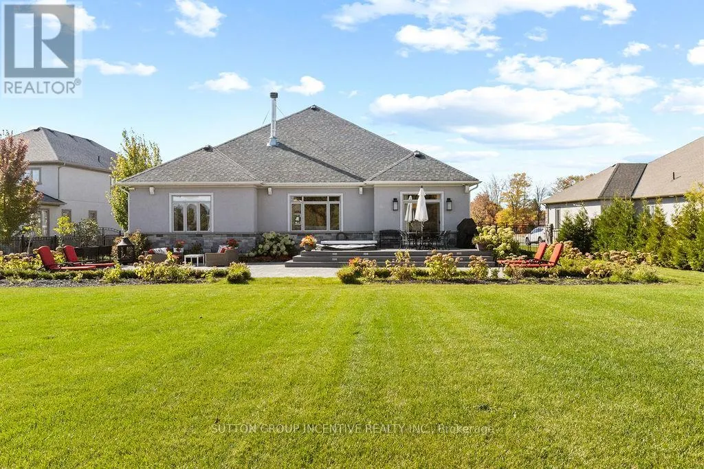327 SUNNYBRAE AVENUE