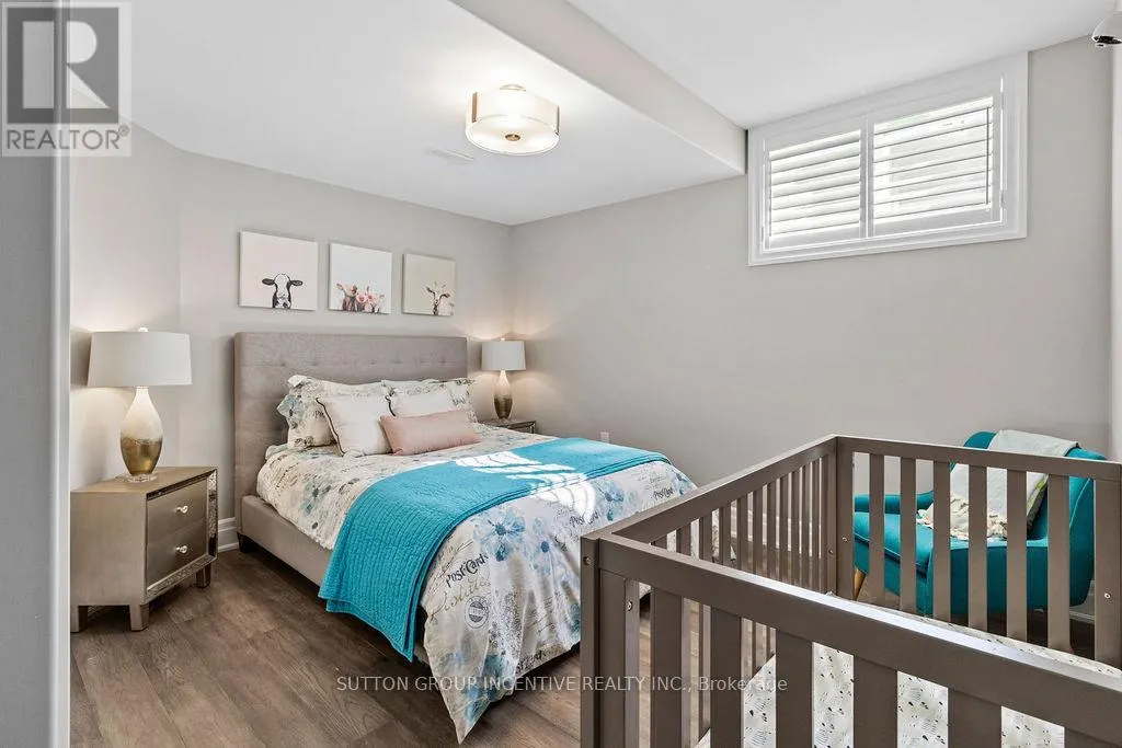 327 SUNNYBRAE AVENUE