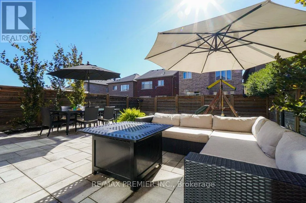 15 KINCARDINE STREET