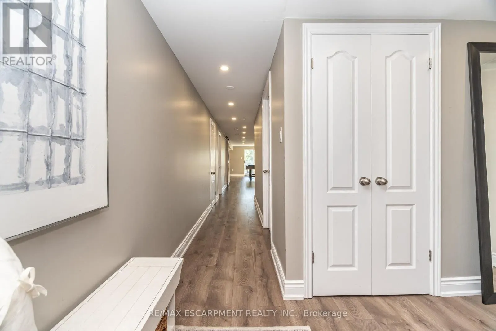 154 RAINBOW DRIVE