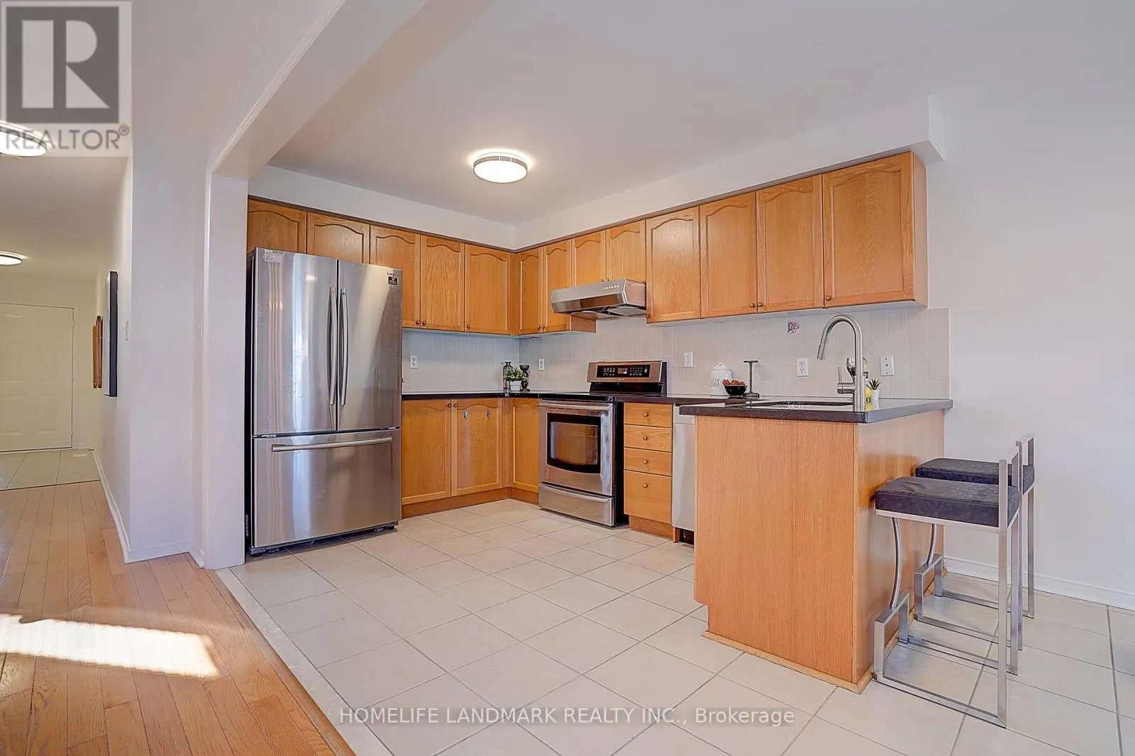 21 RAINTREE DRIVE