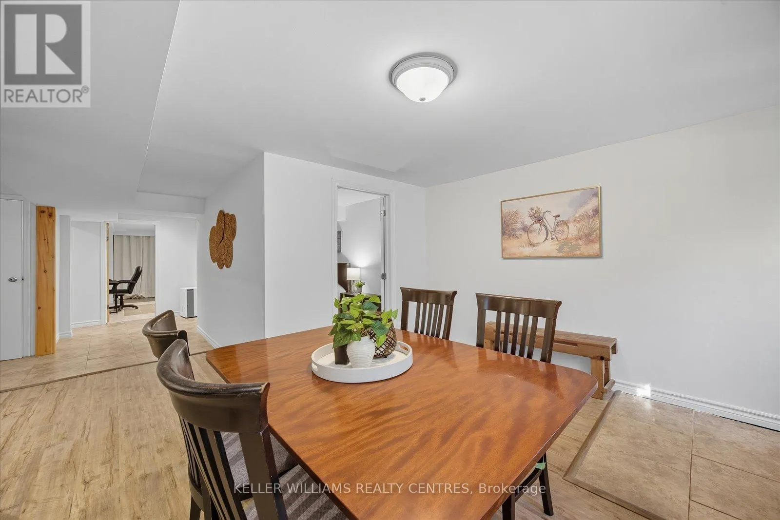 916 ELGIN STREET