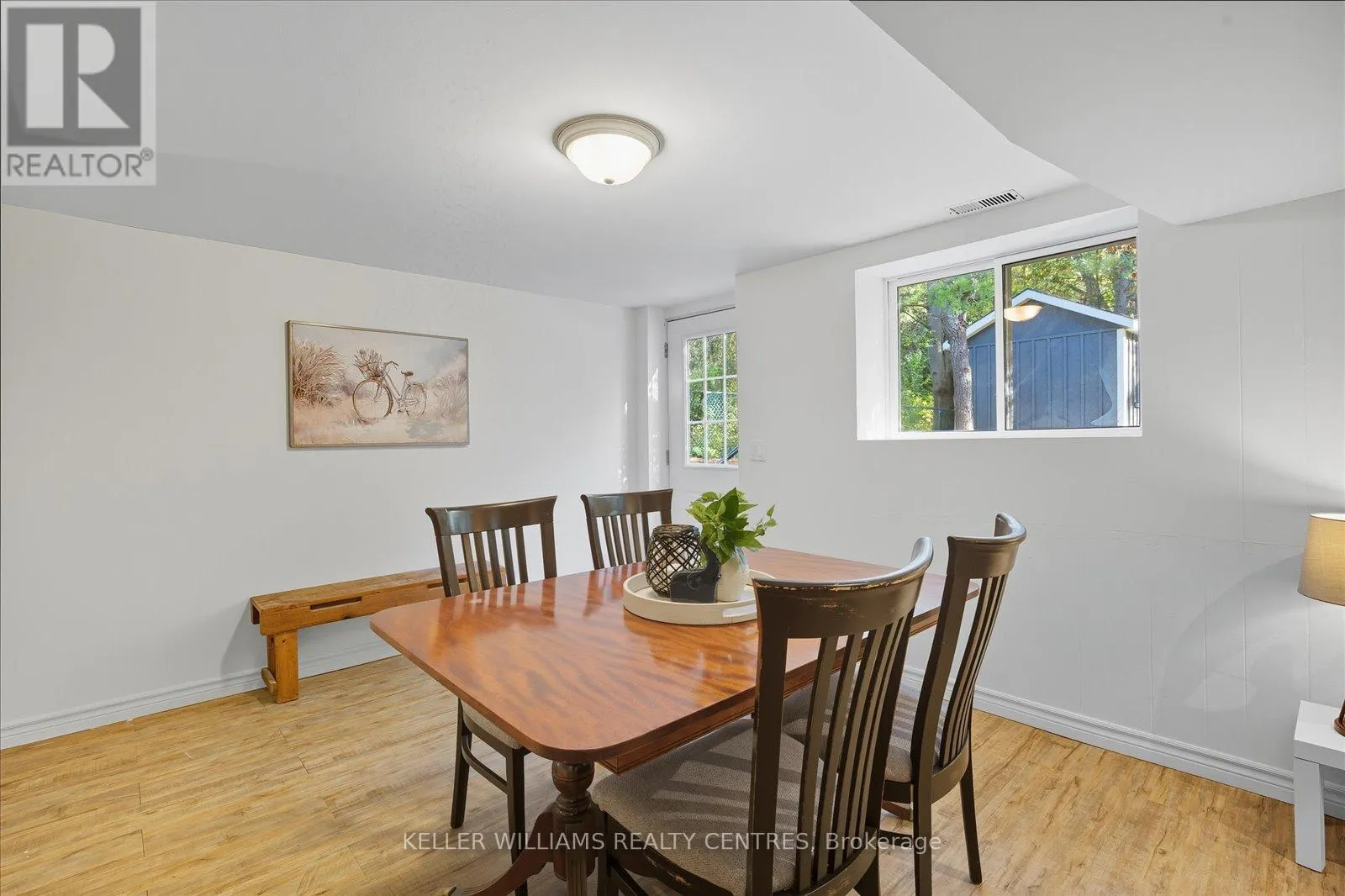 916 ELGIN STREET