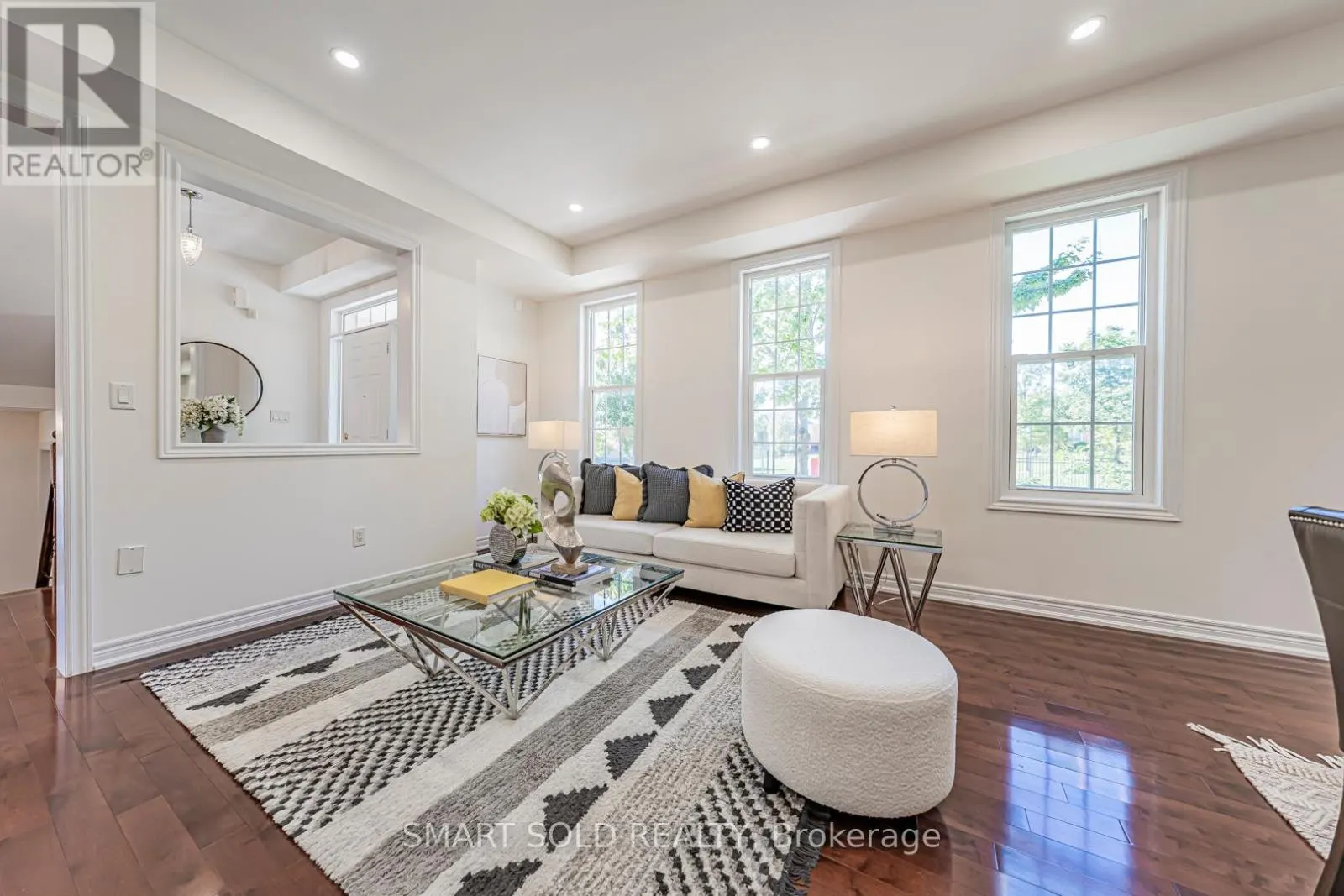 23 BONHEUR ROAD