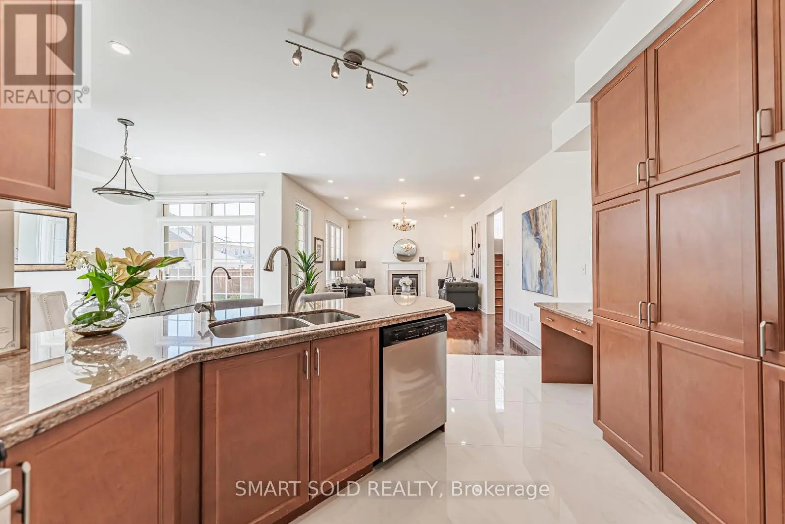 23 BONHEUR ROAD