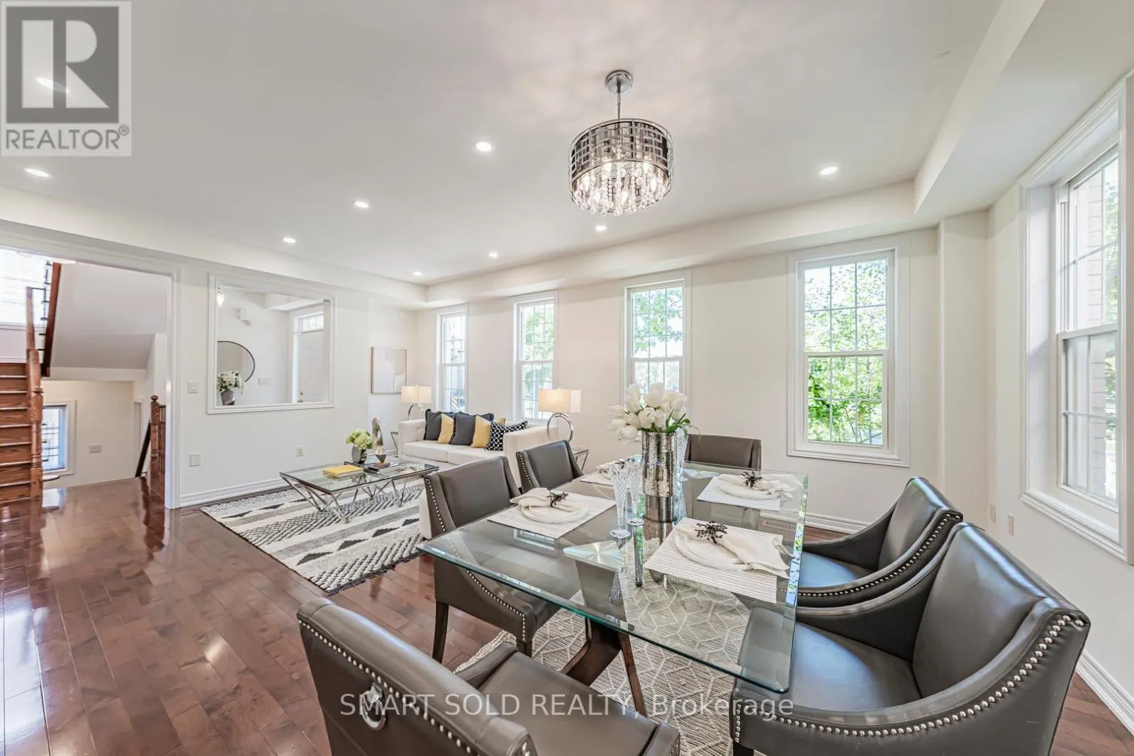 23 BONHEUR ROAD