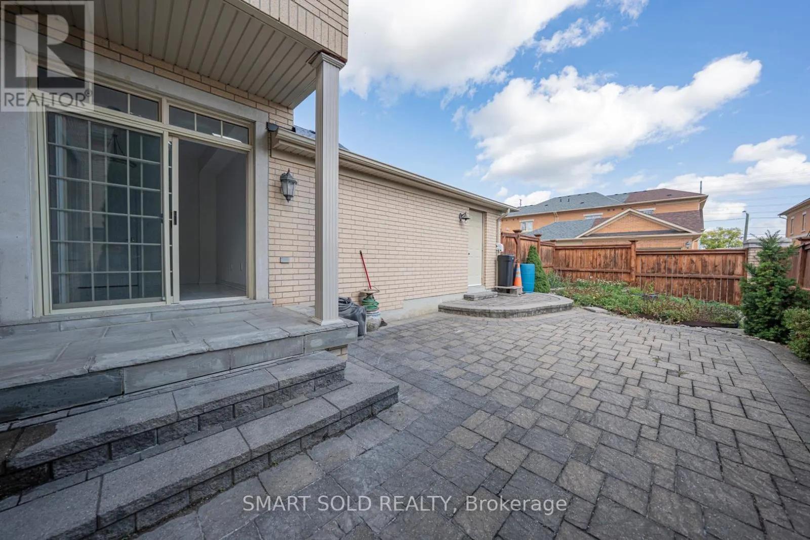 23 BONHEUR ROAD