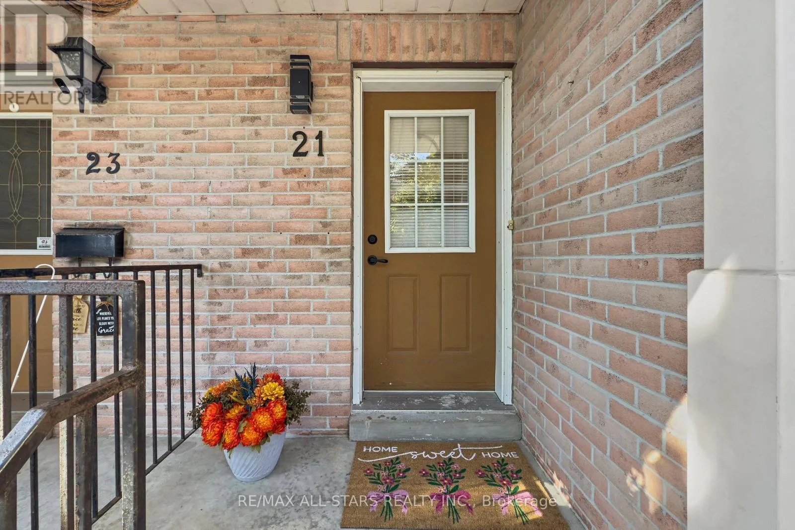 21 ROUGEHAVEN WAY