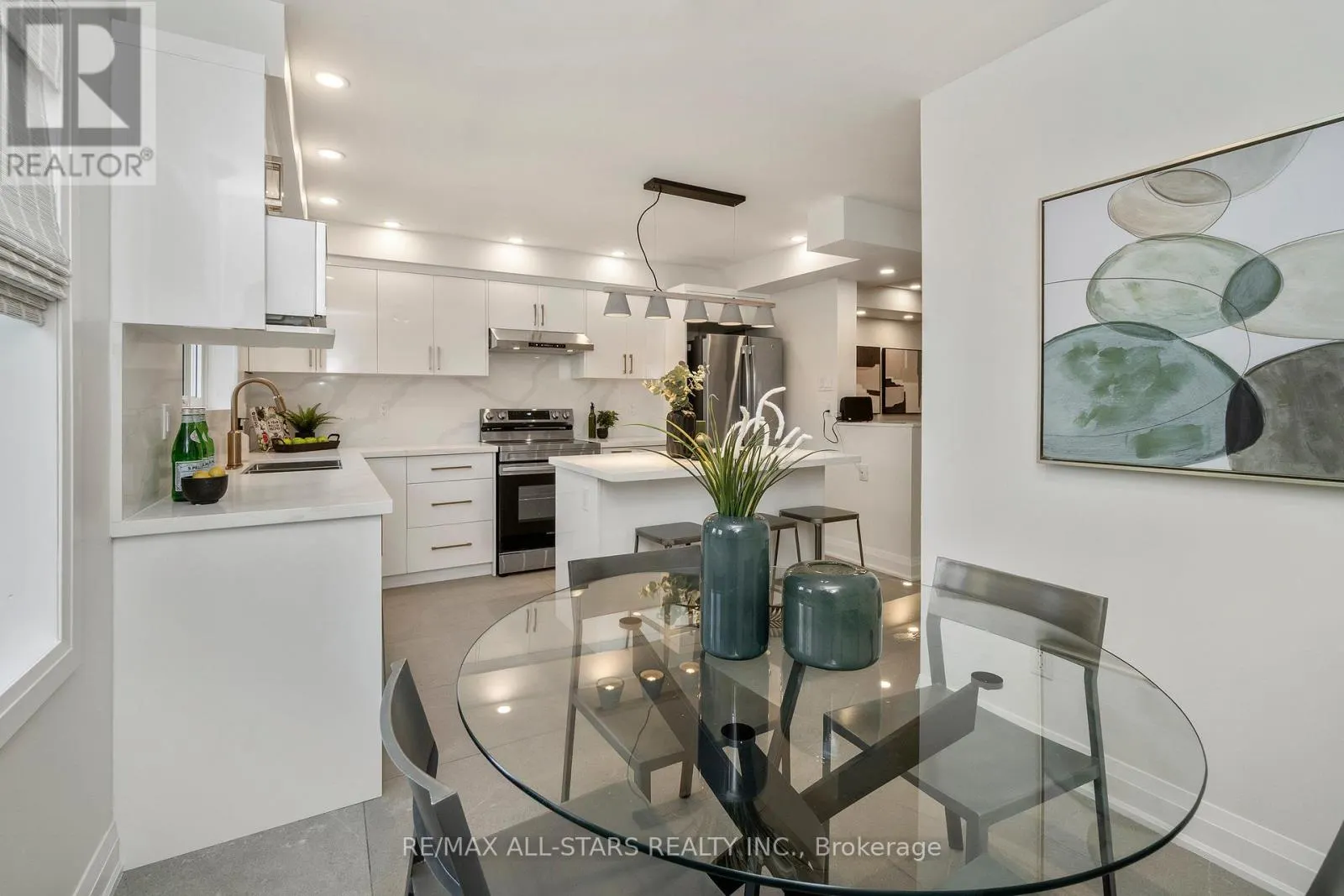 21 ROUGEHAVEN WAY