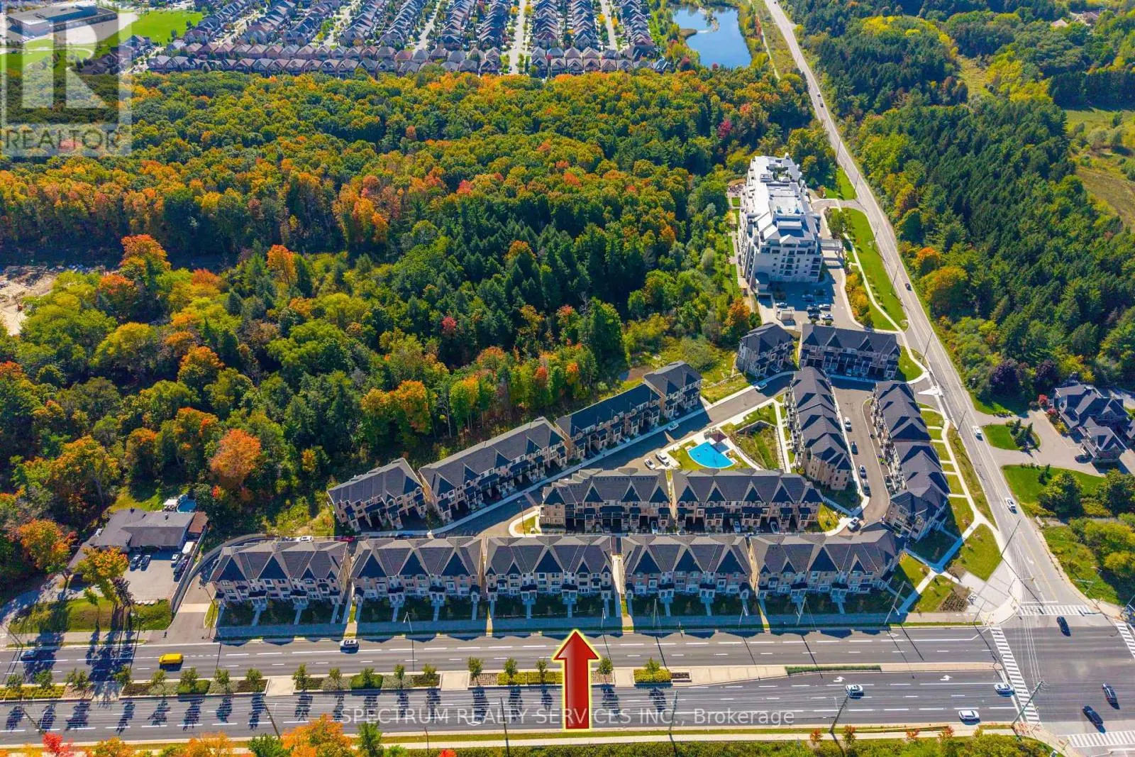 74 DE LA ROCHE DRIVE