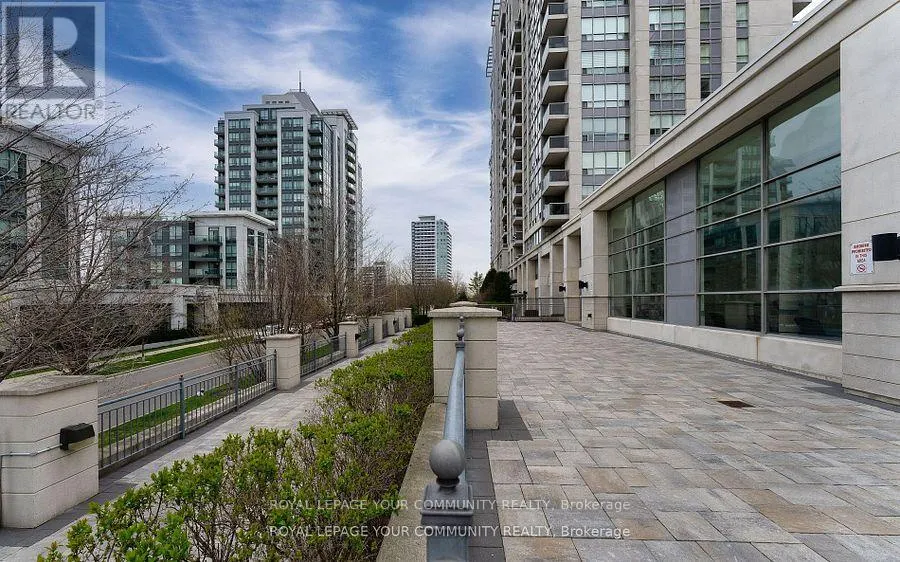 215 - 50 DISERA DRIVE
