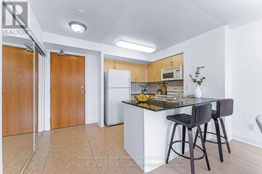 215 - 50 DISERA DRIVE