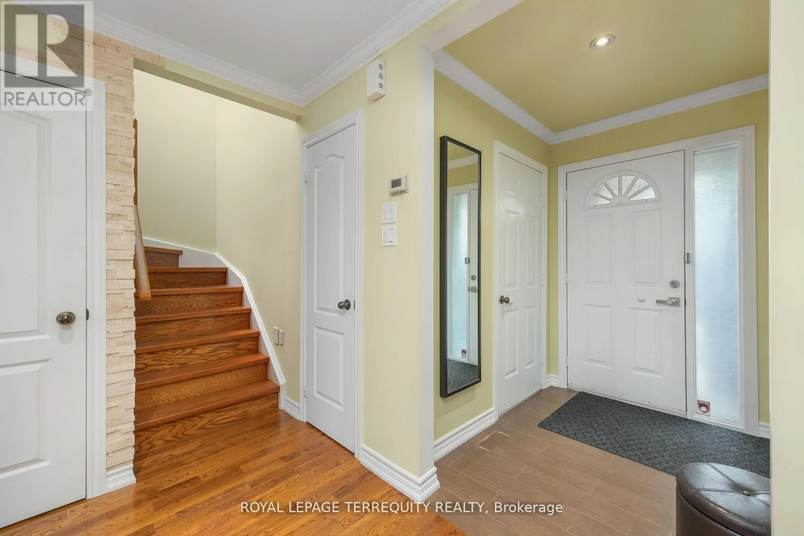 76 GOLDBROOK CRESCENT