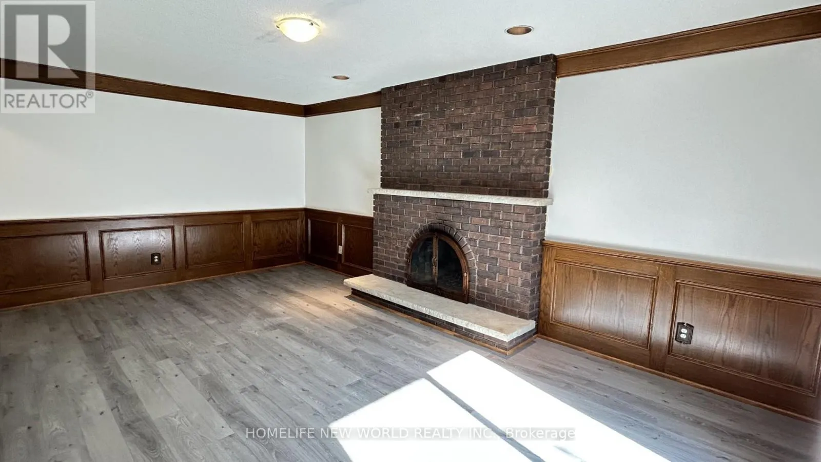 93 WILLOWBROOK ROAD