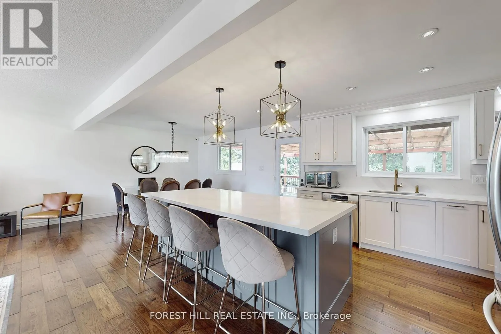21 LALLIEN DRIVE