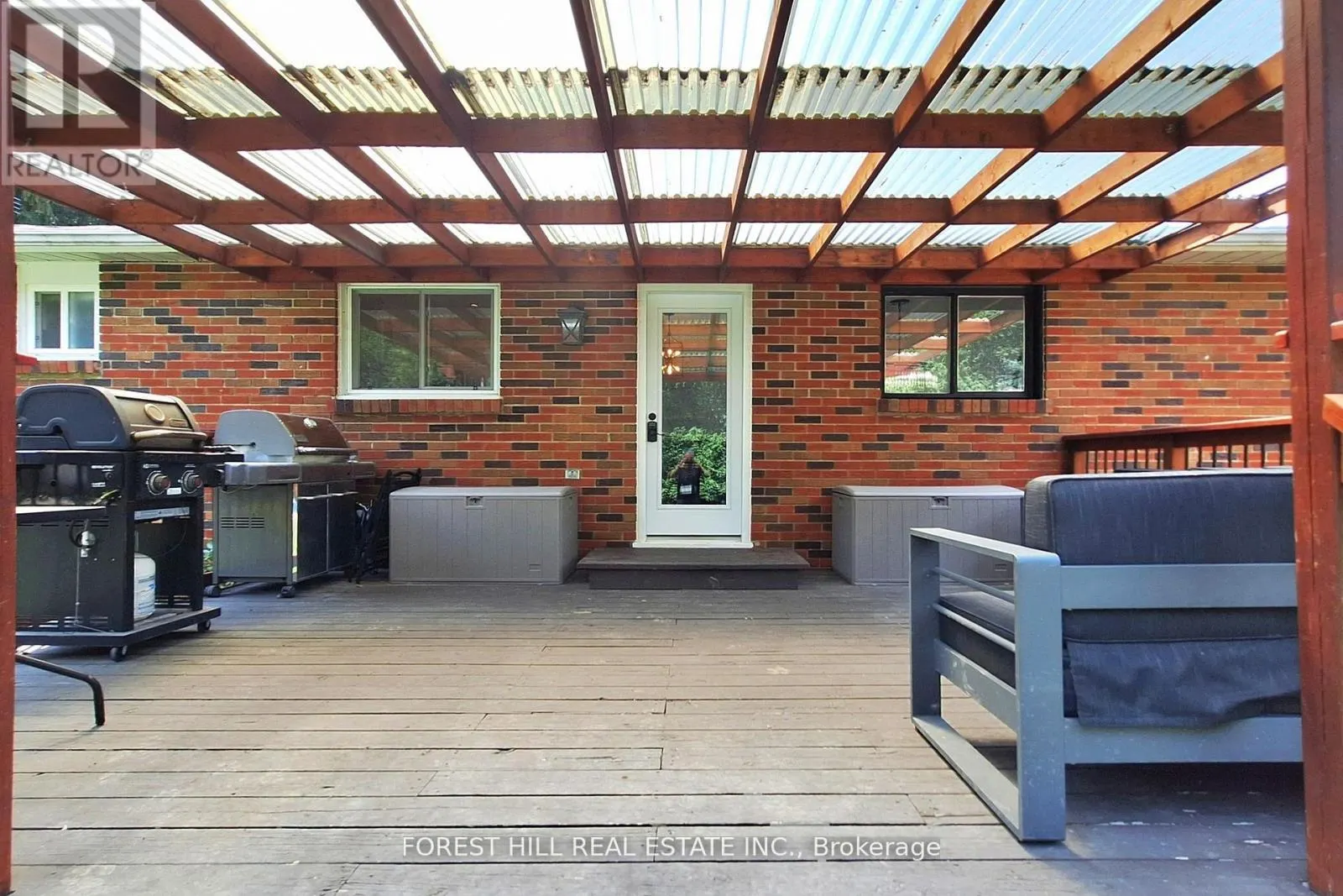 21 LALLIEN DRIVE