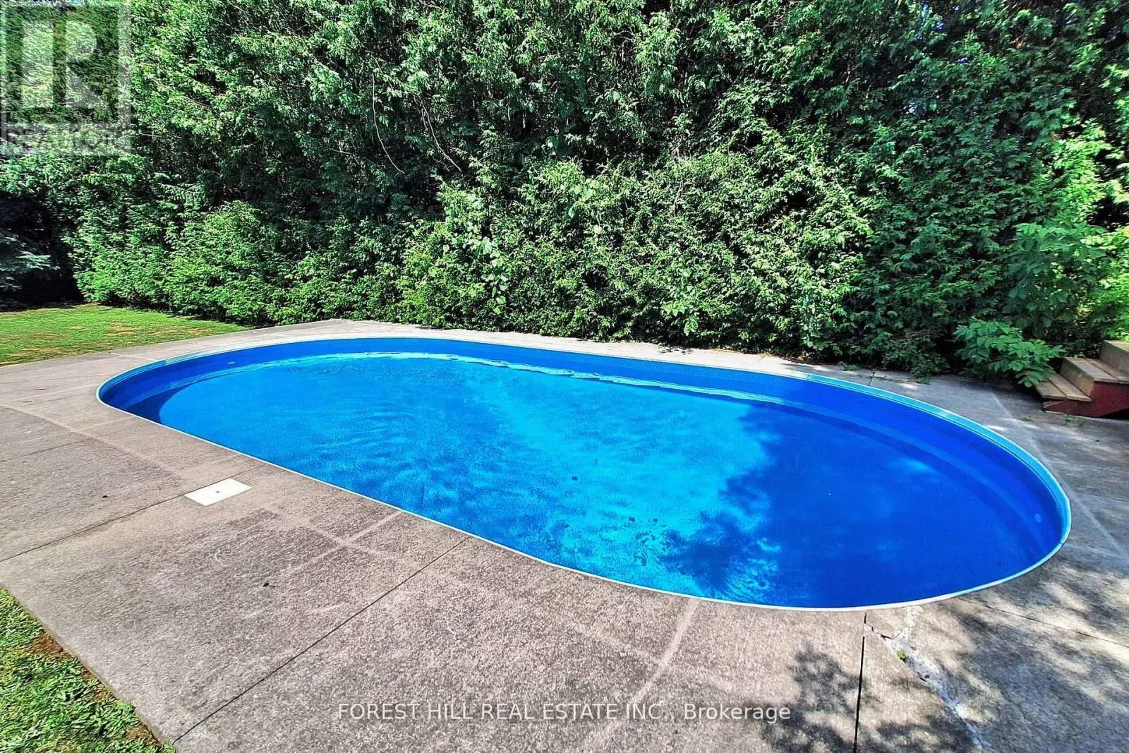 21 LALLIEN DRIVE