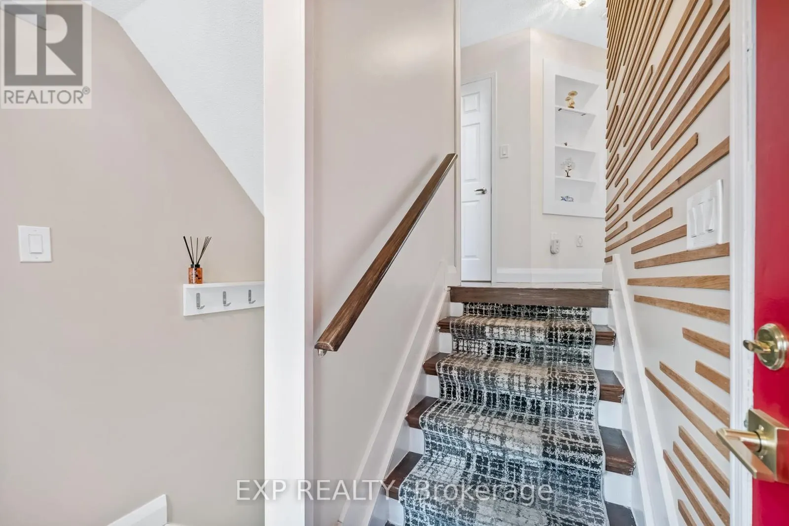 69 CLEARMEADOW BOULEVARD