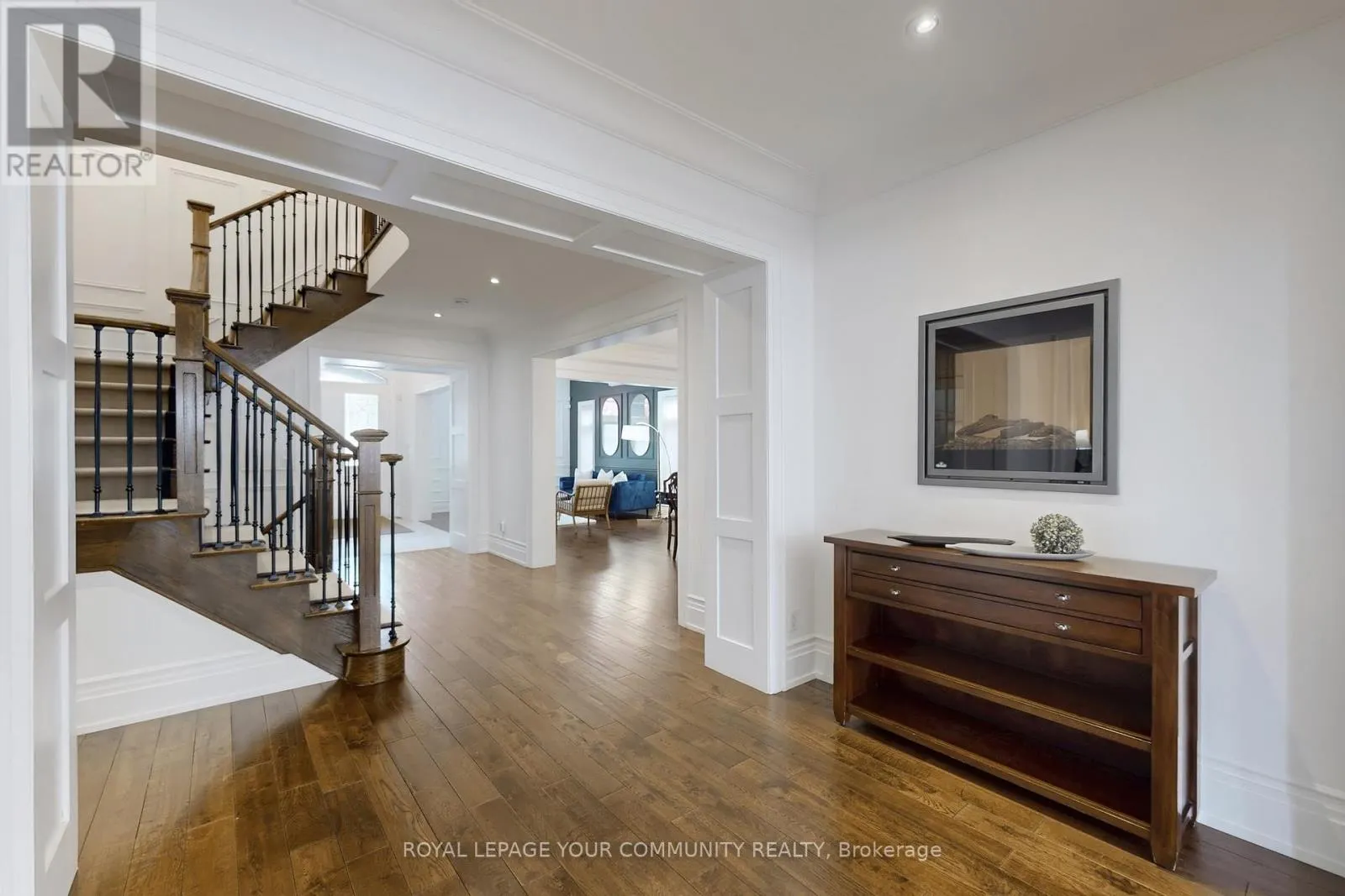 166 GRANDVISTA CRESCENT