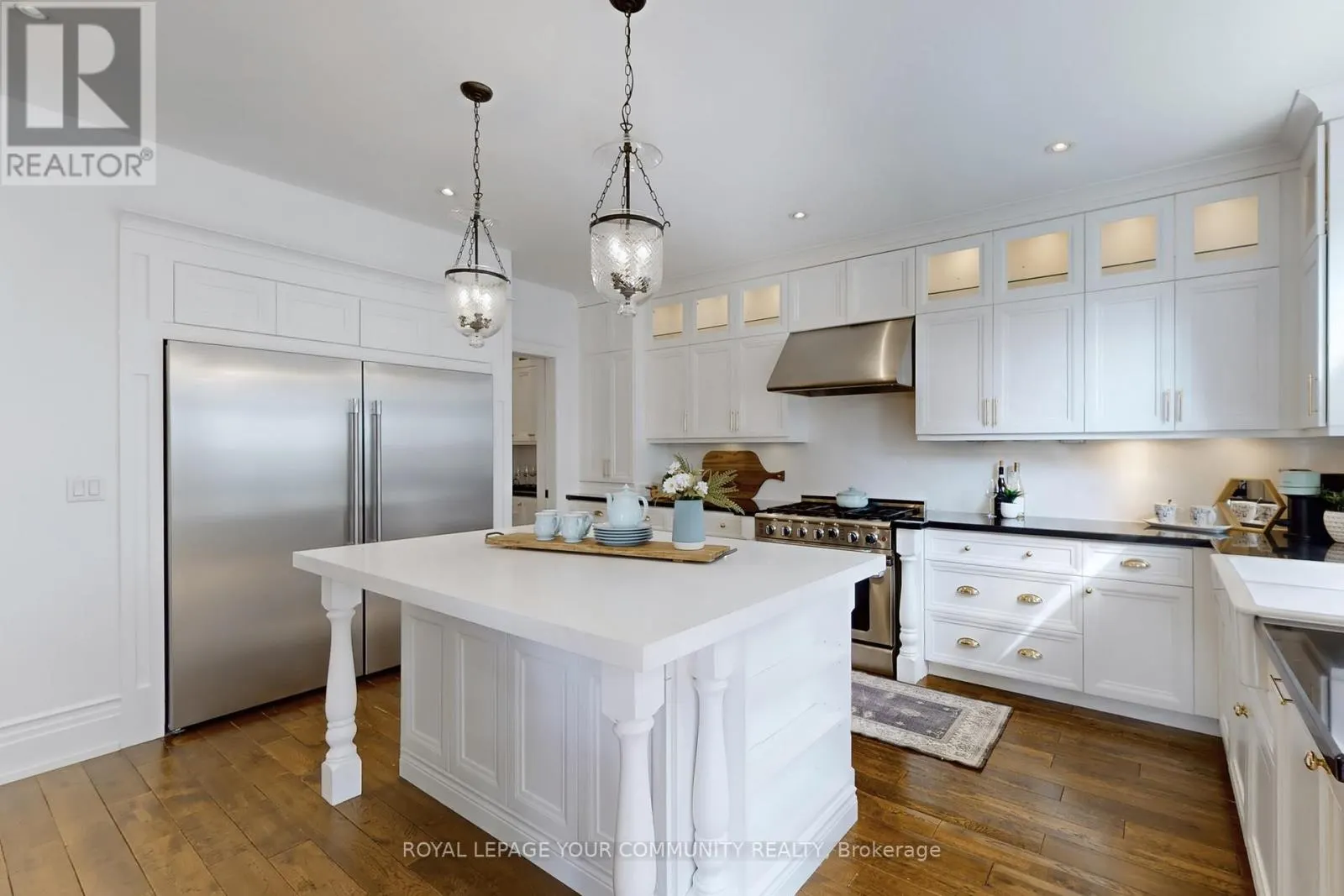 166 GRANDVISTA CRESCENT