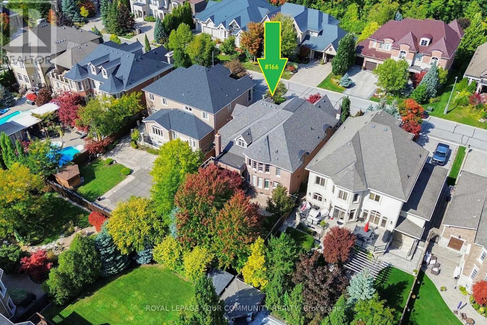 166 GRANDVISTA CRESCENT