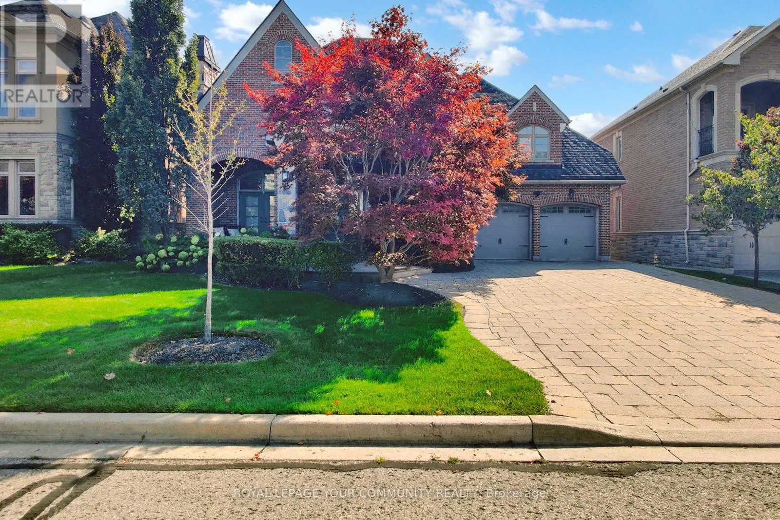 166 GRANDVISTA CRESCENT