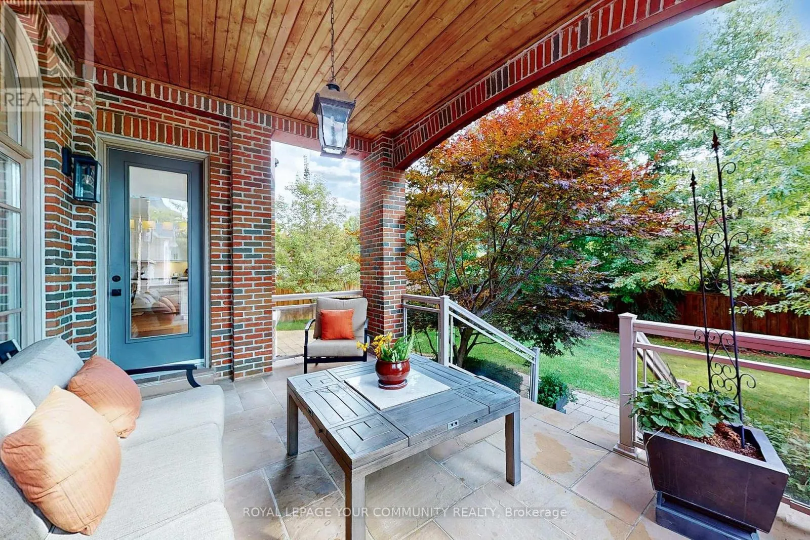 166 GRANDVISTA CRESCENT