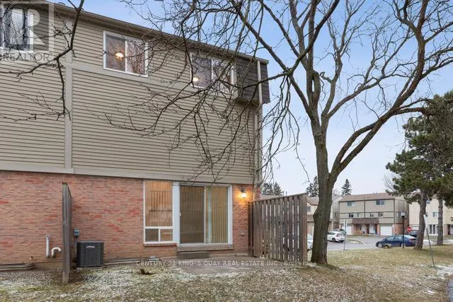 37 NEW PORT WAY