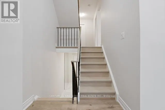 37 NEW PORT WAY