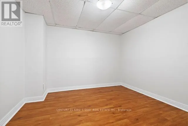 37 NEW PORT WAY