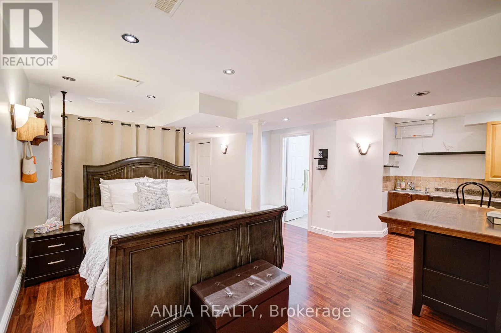 97 BLACKTHORN DRIVE