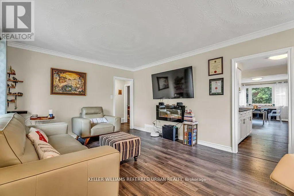 86 MORGAN AVENUE