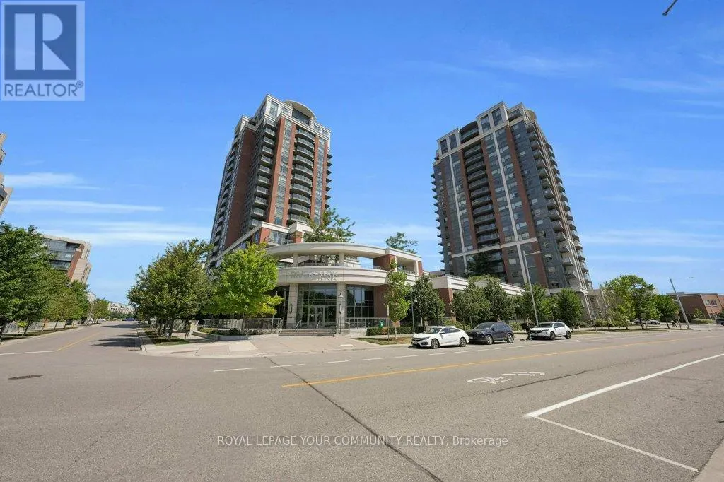 202 - 1 UPTOWN DRIVE