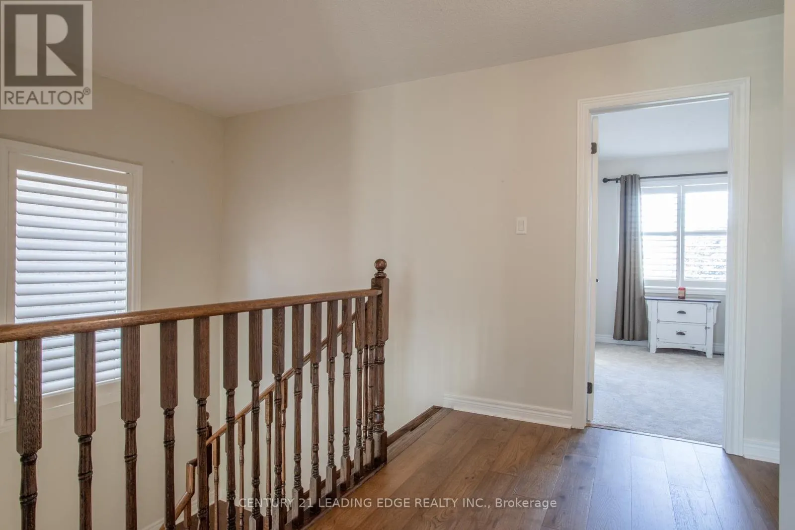 327 MANTLE AVENUE
