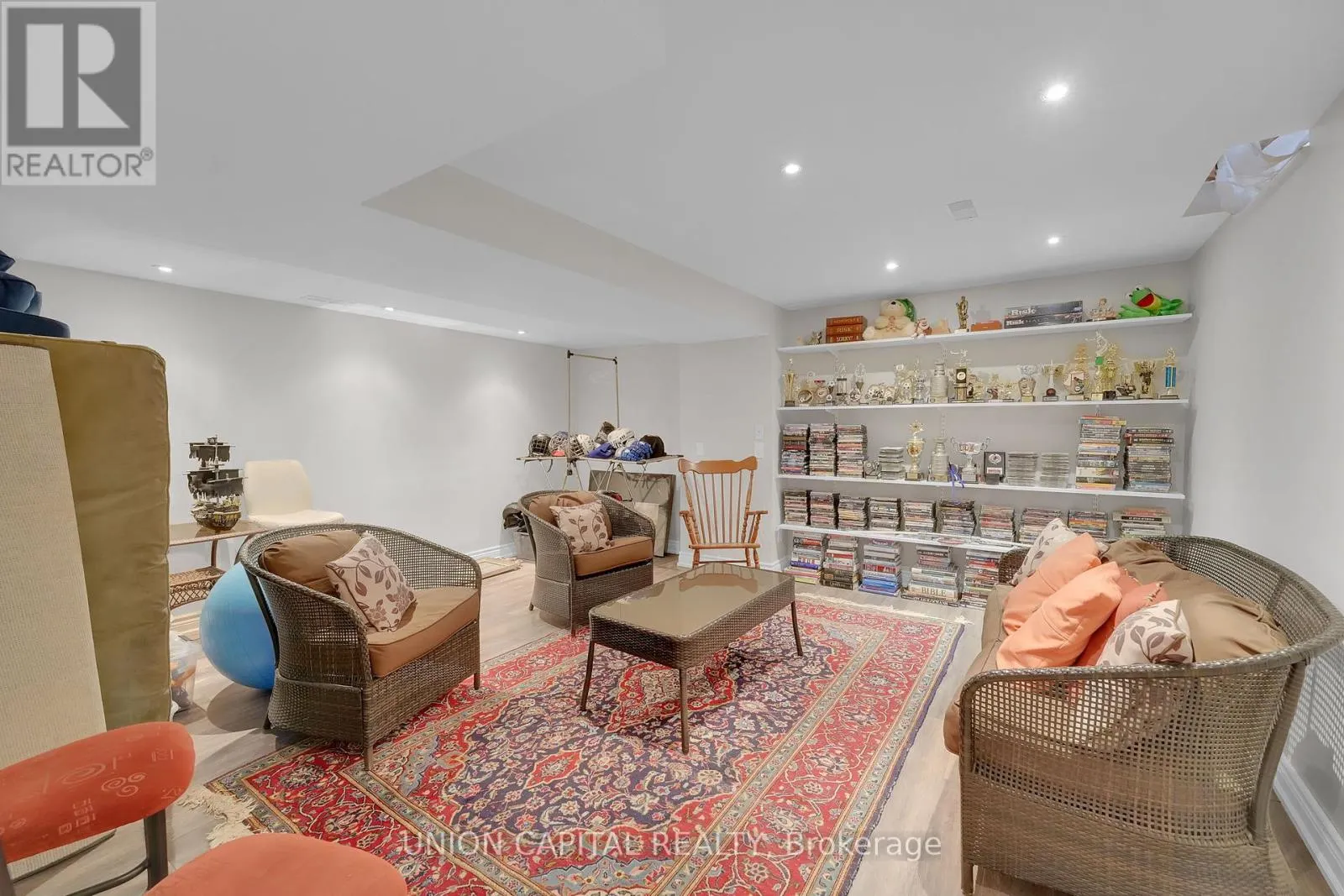 12 REESOR PLACE