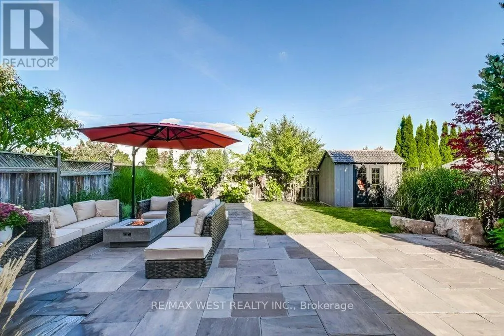 31 WATKINS GLEN CRESCENT