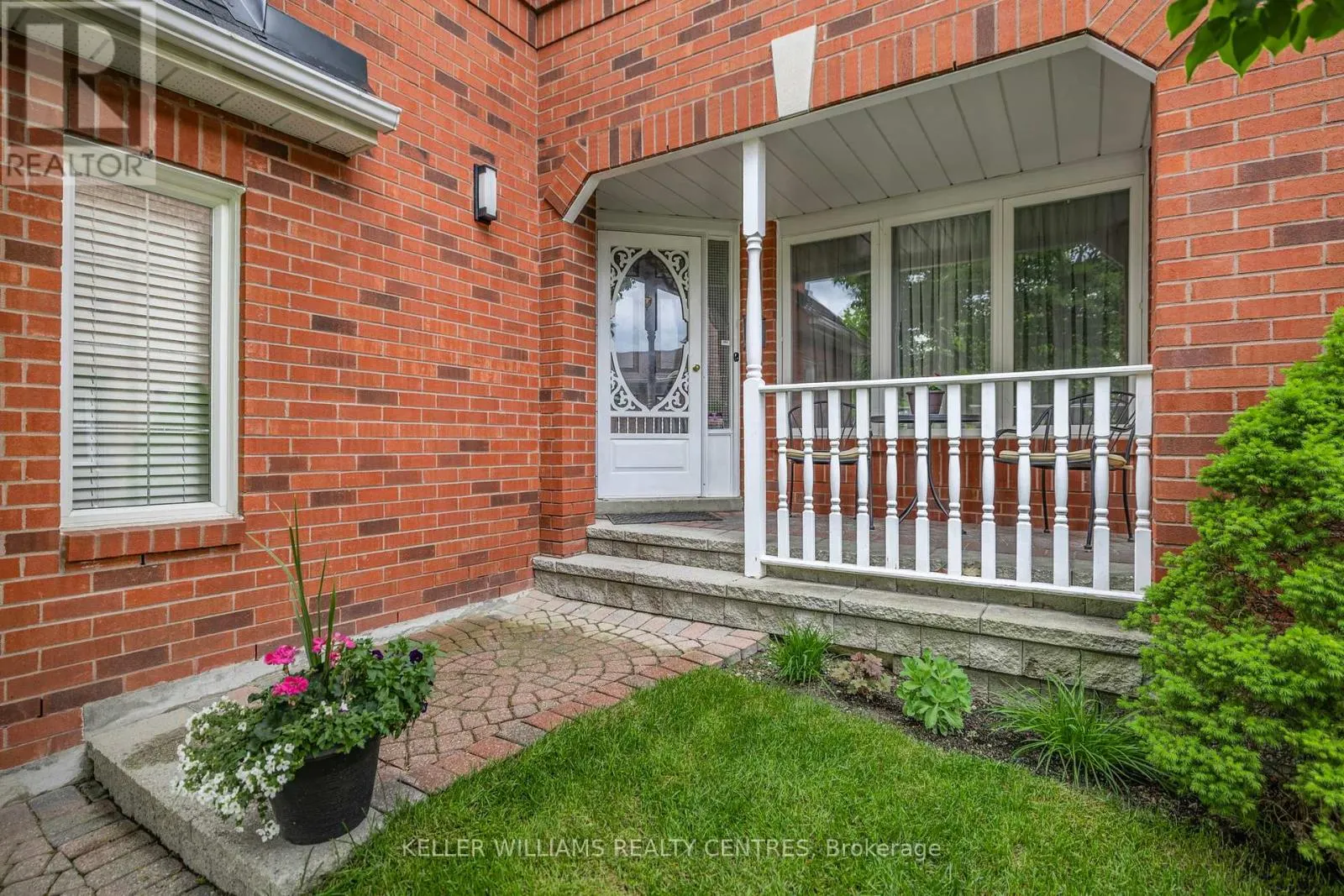 41 BONNY MEADOWS DRIVE