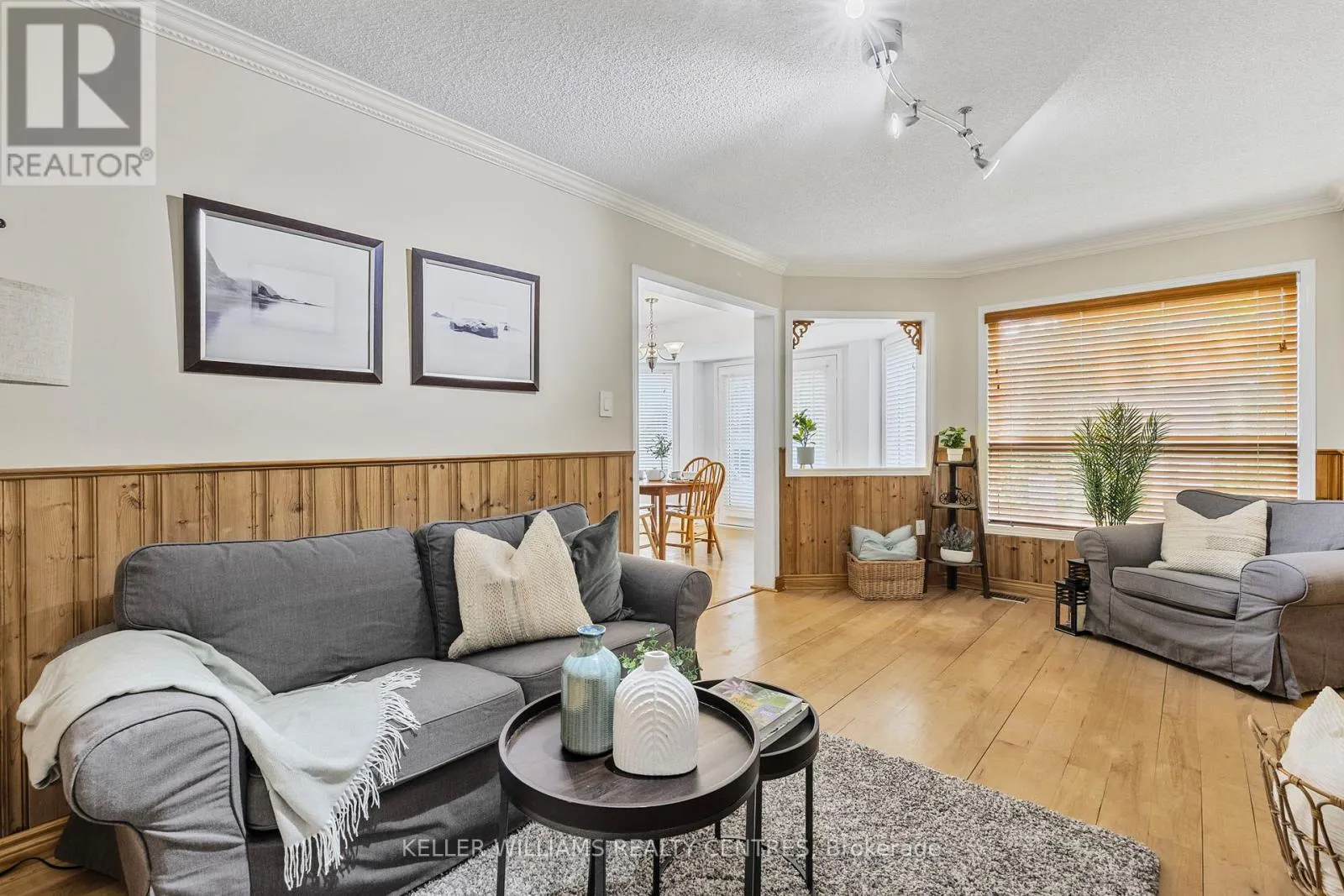 41 BONNY MEADOWS DRIVE