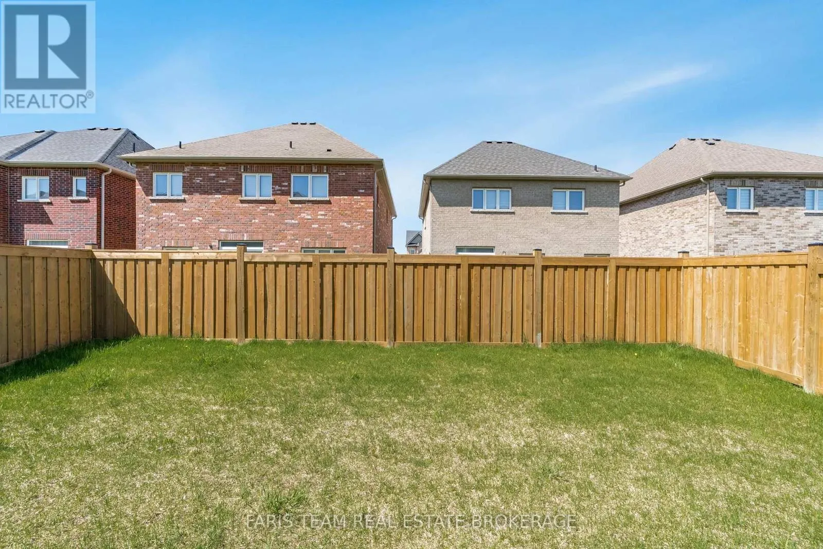 6 CLIFF THOMPSON COURT