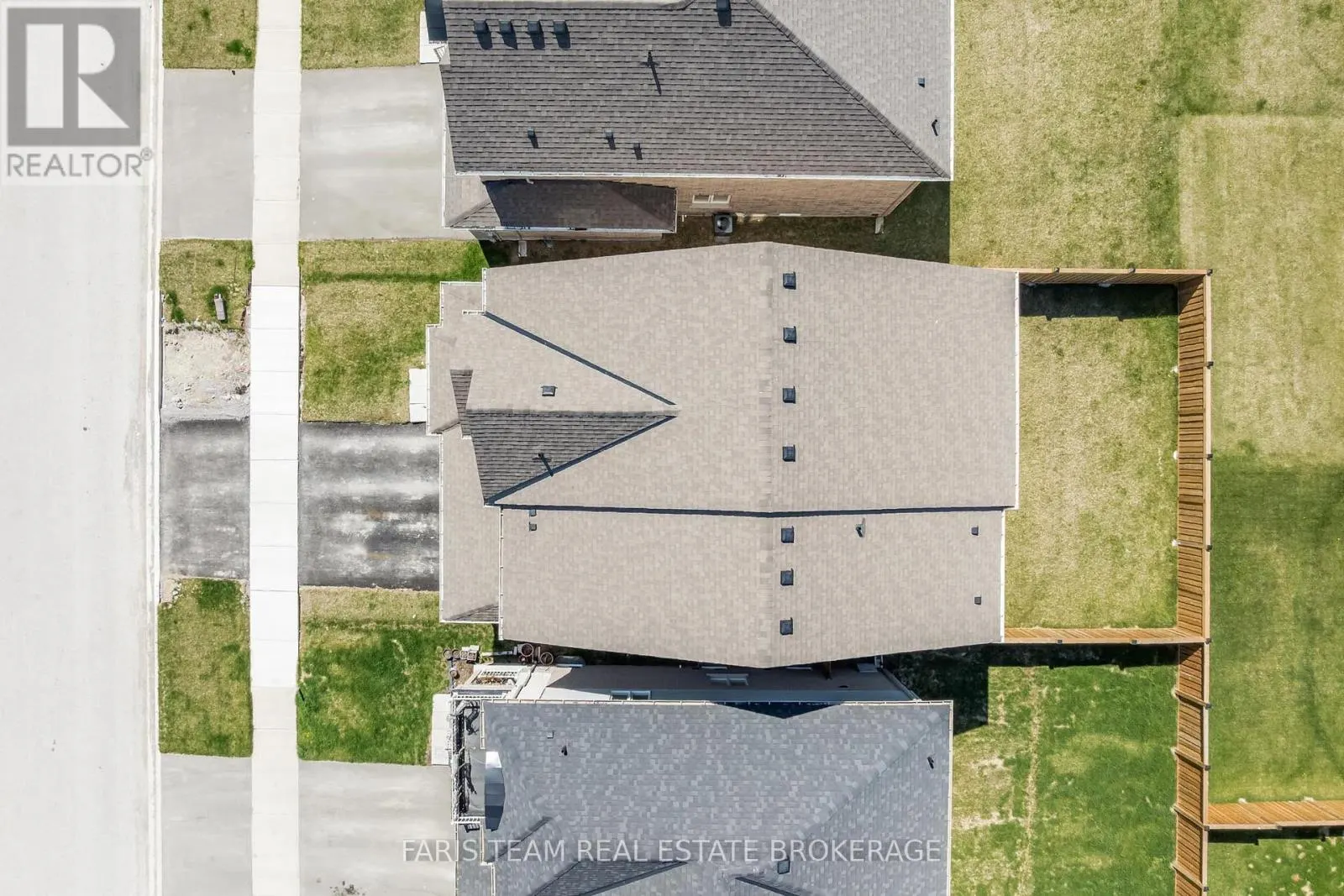 6 CLIFF THOMPSON COURT