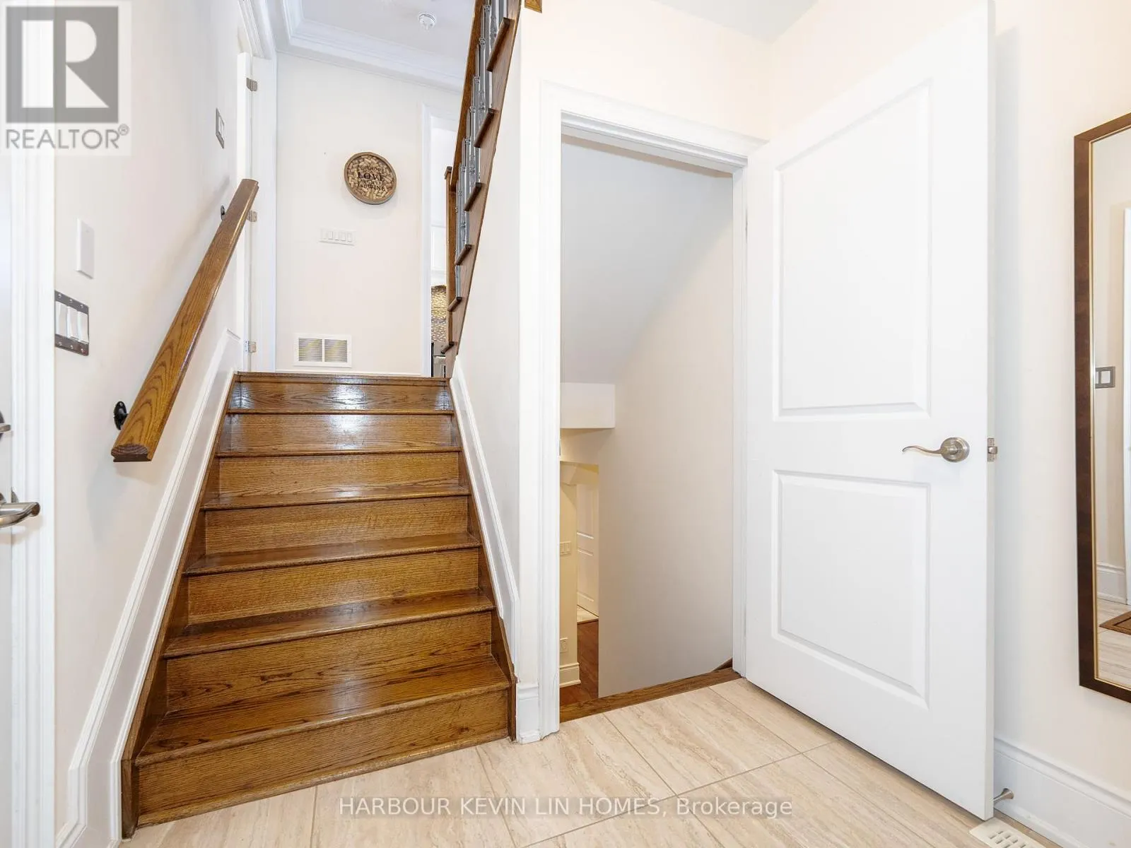 44 PHILSON COURT